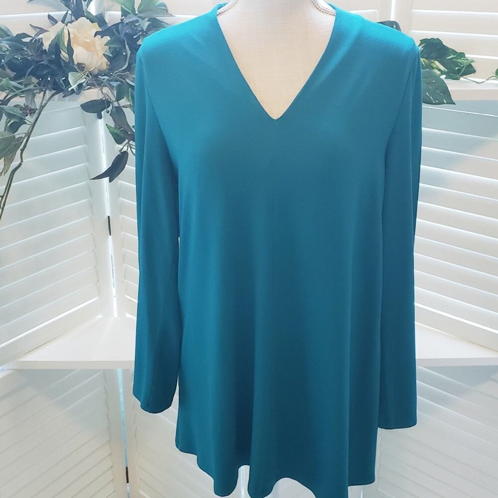 EILEEN FISHER TEAL VNECK TUNIC SMALL